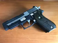 SIG_220_Equinox_45ACP_1.webp