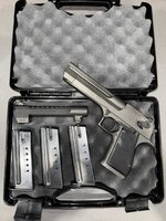 Magnum Research Desert Eagle - Cerritos