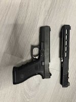 Glock 17 (frame & slide assembly) - Bay Area