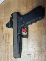 Glock 17 Gen 4 w/ 2 slides & Defender XL - Oceanside/ OC / SD