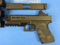Glock 19 gen 3 5x mags optic and extra stock slide OBO