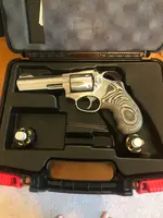 Ruger SP101 nearly new- Sacramento