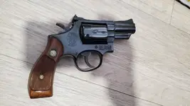 Smith & wesson mod 19-3 snub nose revolver