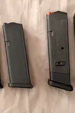 G19 and G17 10 round mags