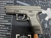 SA XD-9, Black, 4", 5 Mags Comes with gun holster, mag holster, bag - SGV