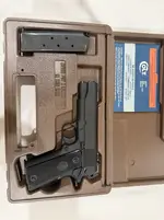 Colt  M1991A1 - Commander