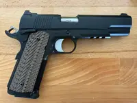 FS: Dan Wesson specialist 9mm - Santa Clarita
