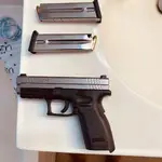 Springfield XD9 Service 9mm with AmriGlo night sights -excels condition