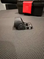 WTS - Brand new Trijicon SRO Red Dot 1 MOA