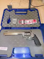BNIB Smith and Wesson 500 Magnum SGV Area