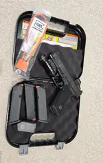 New, never been fired Glock 17 (Gen 6) with installed accessories