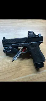 Glock 19 Gen 3. (Holosun ACSS Vulcan, slide cut, stippled)
