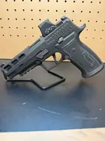 P320 AXG PRO w/ Romeo-X