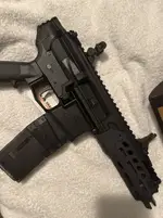 Aero M4 (semi auto pistol) W/rattler upper