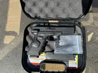 Glock 22 .40 w/ crimson trace laser