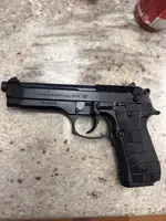 Beretta M9