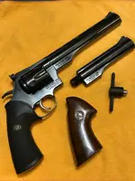 Dan Wesson 44 Magnum