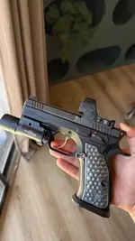 Trijicon SRO _ Sacramento