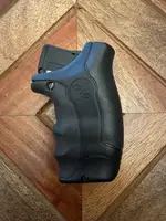 Crimson Trace LG-350G Green Lasergrip for S&W J-Frame
