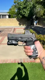 P320 X-Carry Build (CA320 Base - No CA Features!). SCS320, Foxtrot 2R, 5 Mags - Los Angeles