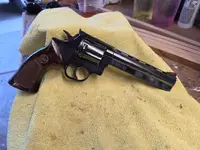 Dan wesson 357 mag. Model 15-2.  6 inch barrel in blue steel.