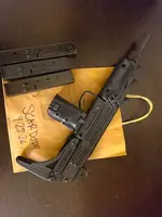 1980s group industries/Vector Arms "Uzi"