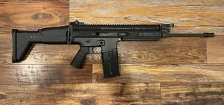 SCAR 16 - Seekins Havak HIT