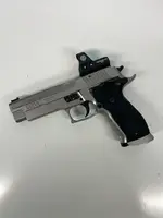 Sig Sauer Master Shop P226 X5 Competition