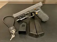 Glock 34, Gen 3, 3 mags, Olight PL-2 Valkyrie, Lock and  Easy Loader