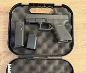Glock 19 Gen 3.webp