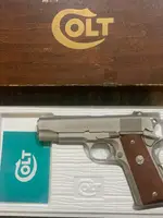 Colt 1911 Satin Nickel Combat Commander