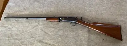 Colt Lightning .22, wall