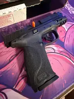Smith & Wesson M&P 2.0 Full Size 9mm Pistol *BNIB*