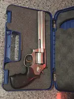 Smith & Wesson 686 357 mag.