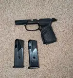 p365 XL wilson combat grip + mags
