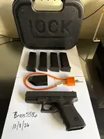 Glock 19 Gen 3 Ca w/ 4 mags