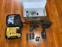 Glock 23 And Gen 2 CAA MCK w/ Accessories