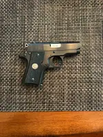 Colt Mustang .380