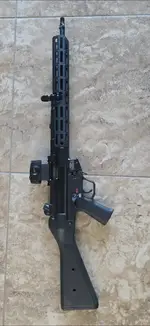 HK SP5L in 9MM.Bay area