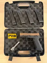Sig Sauer M18 + Extras