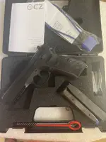 CZ 75 SP01