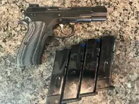WTS CZ 75 BD with various extras