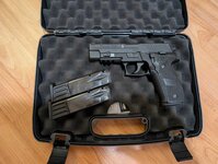 Sig Sauer P226 MK25 - Los Angeles