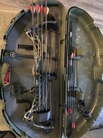 PSE Brute NXT (RH - 70LBS) Compound bow with Upgrades